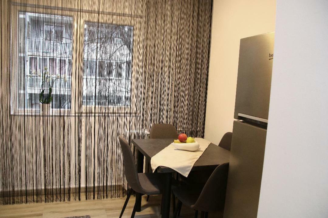 Tania Apartament オラデア エクステリア 写真